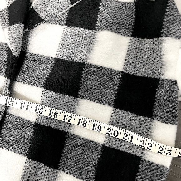 Cropped Checked Print Jacket - Picture 4 of 16